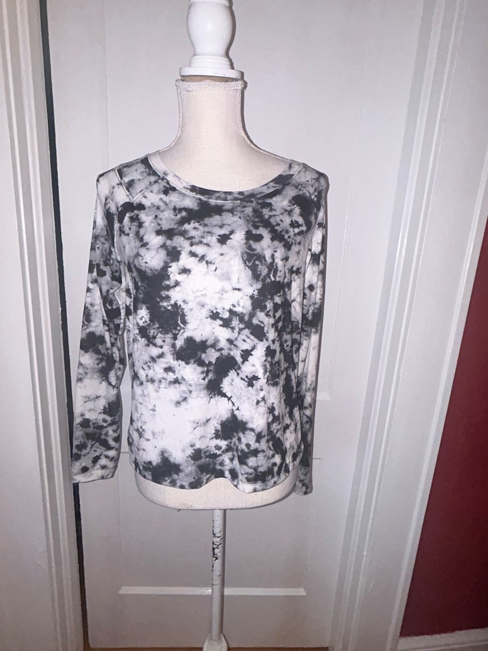 Reebok Black & White Tie-Dye Long Sleeve Tee